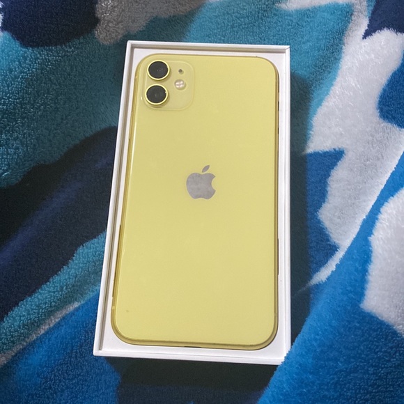 iPhone 11 iTunes locked from AT&T - Picture 2 of 3